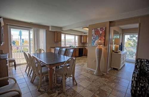 North Ocean City House | 7 Bedroom, great for Groups close to Northside Park and Beach
