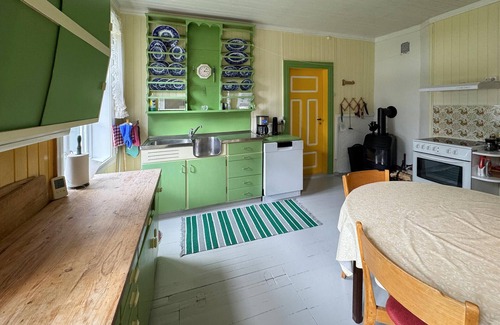Soemaadalen House | 7 bedroom lovely home in Tufsingdalen