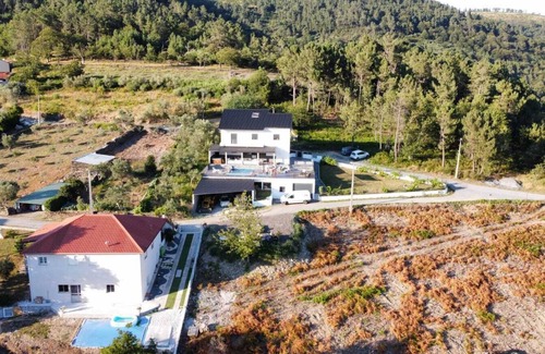 Vinho Villa | 7 Bedroom Villa in Vila Real