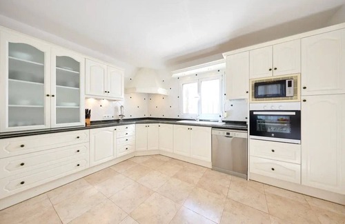Pinar del Advocat Villa | 7 Beds, 6 Bath, Summer Kitchen, Spacious, Comfortable, Sea-View, Close to Beach