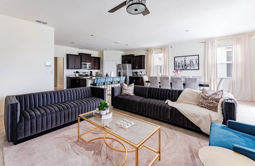 Sunridge Woods House | 7 Beds Pet-Friendly, Resort Water Park & Sport Courts, Pool/Jacuzzi, BBQ, Games