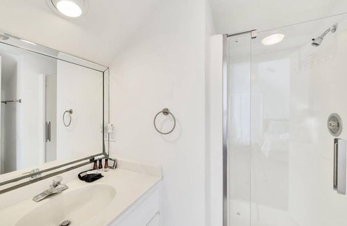 South Beach House | 7 Black Duck - Top Notch Views & Amenities in a Private Oceanfront Oasis