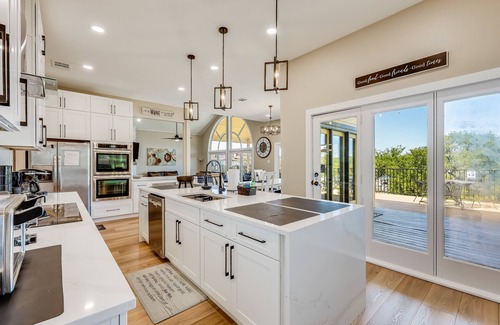 Highland Lake Estates House | 7 BR Lakefront Estate-sleeps 14 adults+6/8 kids,boat dock,cliff jump+kayaks