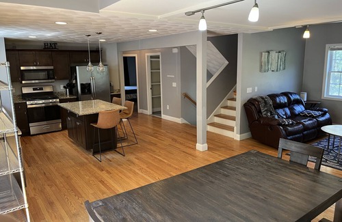 Kingston House | 7 BR's, 3 baths, 2 acres. FIREPIT, A/C, Near Narragansett, Newport, URI