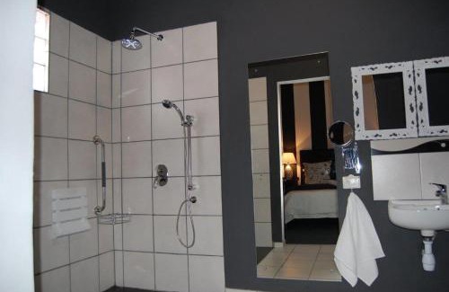 Cradock House | 7 Cities Guesthouse