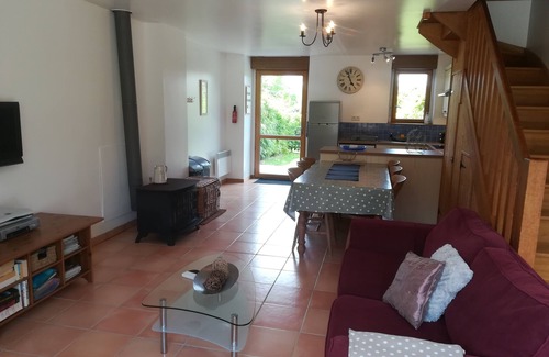Melgven Cottage | 7 Cottages in 100 acres, heated pool. Near Pont Aven, Concarneau, beaches 15km