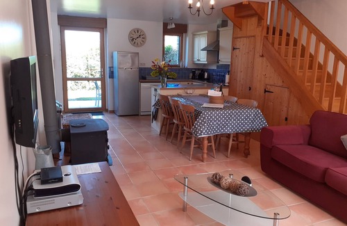 Melgven Cottage | 7 Cottages in 100 acres, heated pool. Near Pont Aven, Concarneau, beaches 15km