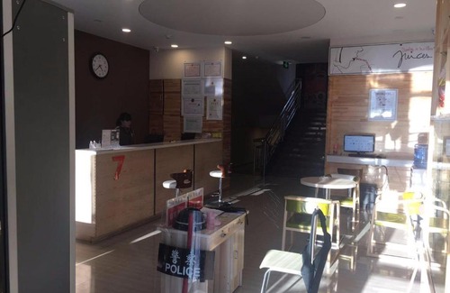 Yizhou Hotel | 7 Days Premium Hami City Government Branch