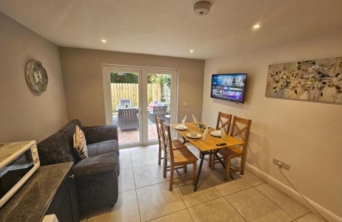 Galway City Centre Apartment | 7 Eyre Square Lane