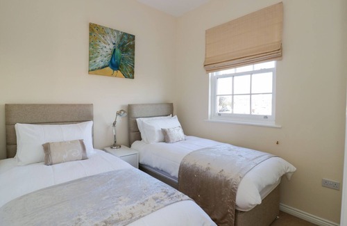 Stourport-on-Severn Cottage | 7 MART LANE, family friendly, with a garden in Stourport-On-Severn
