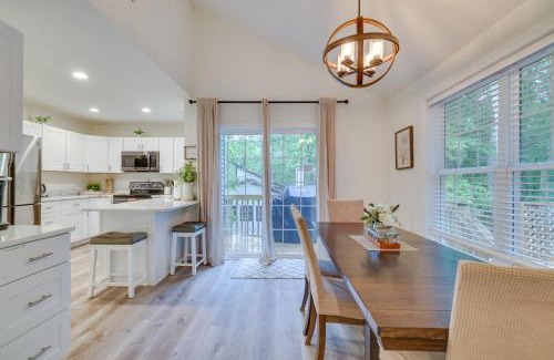 East Stroudsburg House | 7 Mi to Camelback Mtn Chic Penn Estates Home