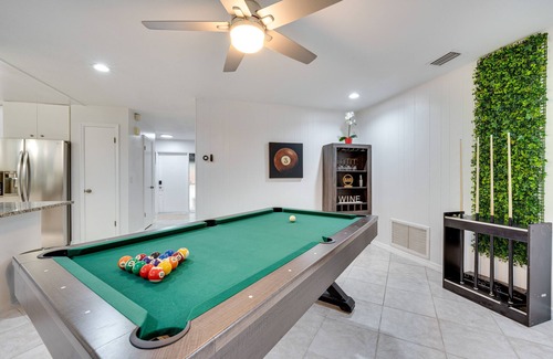 Doctor Phillips House | 7 Mi to Disney World: Orlando Home w/Private Pool