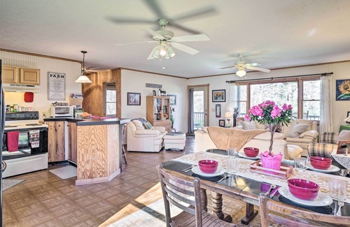 Morganton Cabin | 7 Mi to Downtown Morganton: Cabin w/Fire Pit!