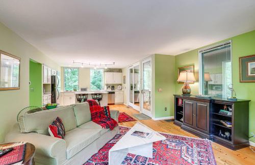 Asheville House | 7 Mi to Dtwn Asheville Carriage House with Deck