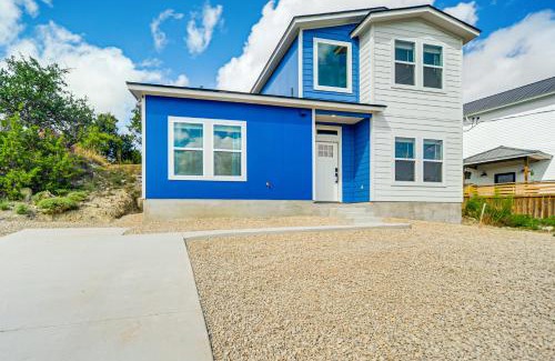 Dripping Springs House | 7 Mi to Dtwn Dripping Springs Home with Views!