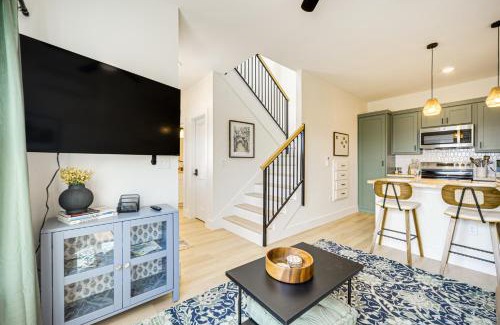 Dripping Springs House | 7 Mi to Dtwn Dripping Springs Home with Views!