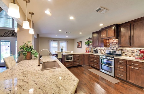 Denton House | 7 Mi to Lewisville Lake: Spacious Denton Home