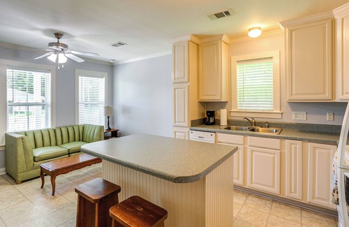 Oxford House | 7 Mi to Ole Miss: Quiet Rural Retreat w/Yard!