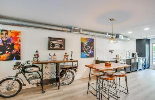 Rockwall House | 7 Mi to Winery Lakefront Rockwall Home with Deck