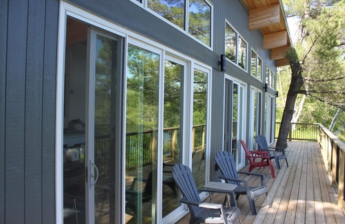 Kenora Cabin | 7 min to town! Book now!