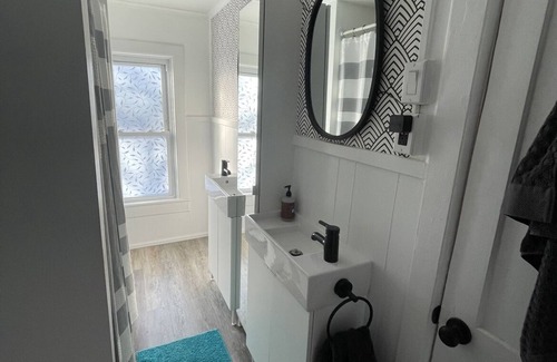 Oneonta House | 7 Minutes to All Star Village - Charming home in Center of Oneonta