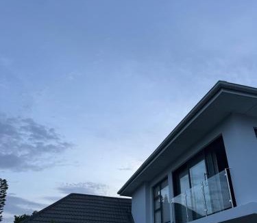 Nahoon Bed & Breakfast | 7 On Annandale B&B