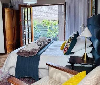 Nahoon Bed & Breakfast | 7 On Annandale B&B