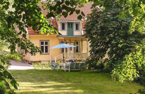 Fargelanda House | 7 person holiday home in FÄRGELANDA