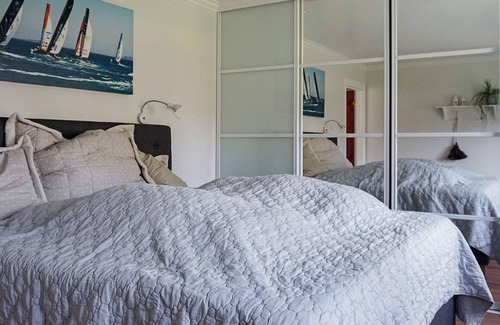 Kampersvik House | 7 person holiday home in Fjällbacka
