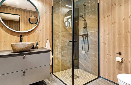 Flesberg House | 7 person holiday home in Lampeland