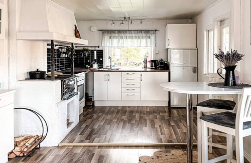 Hestra House | 7 person holiday home in Hestra
