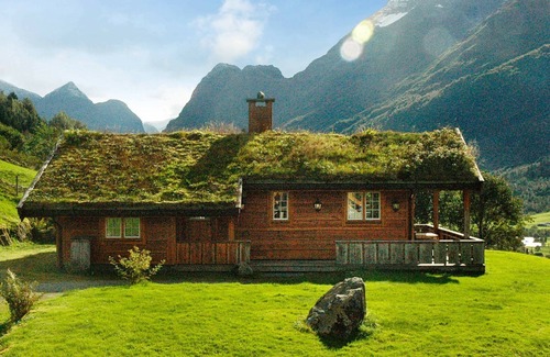 Olden House | 7 person holiday home in olden