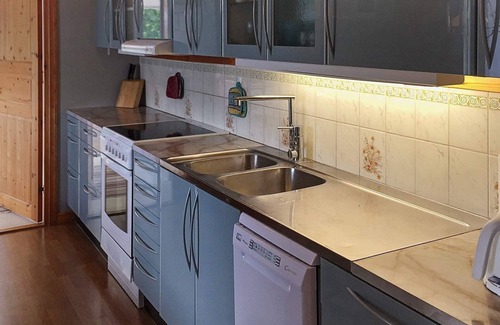 Vara Municipality House | 7 person holiday home in VARA-By Traum
