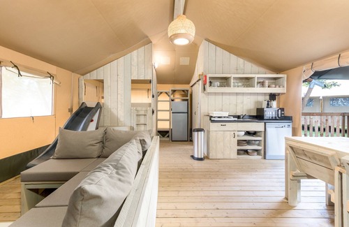 Neufchateau RV Rental | 7-person kids safaritent in the holiday park Landal Glamping Neufchâteau