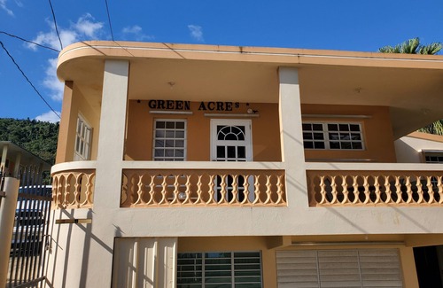 Maizales House | 7 rooms,Rainforest retreat,gated,fenced,private 2 story home, sleep 20 solar W/H