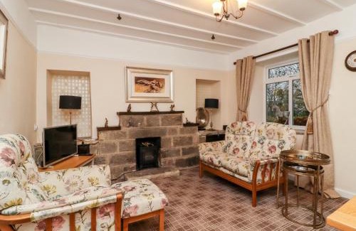 Ripley House | 7 Scarah Bank Cottages