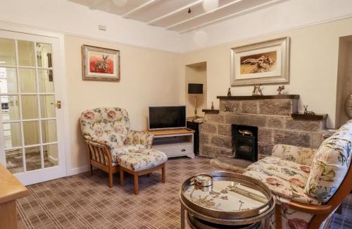Ripley House | 7 Scarah Bank Cottages