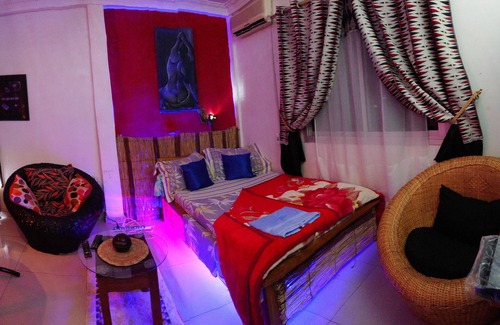 Yaounde House | 7 SEAS WAKANDA56379209 (la cachette de bastos)