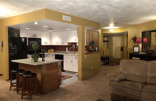 Seven Springs Condo | 7 Springs Champion PA ON THE SLOPES! Book 4 nights get 5th free