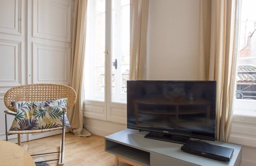 Saint-Georges Apartment | 70 m² Apartment ∙ 2 bedrooms ∙ 4 guests
