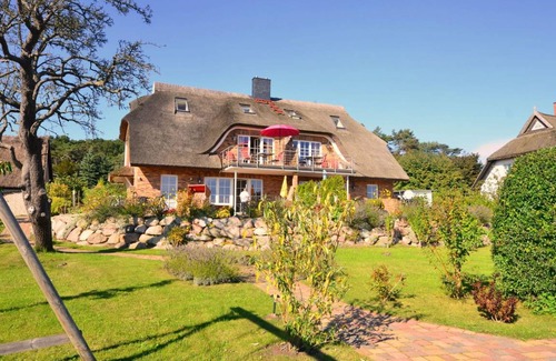 Gross Zicker Apartment | 70 m² Apartment ∙ 1 bedroom ∙ 2 guests