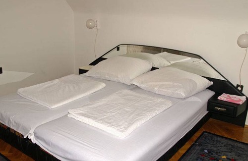 Balatonmariafurdo House | 70 m² House ∙ 2 bedrooms ∙ 5 guests
