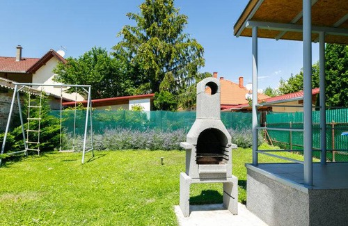 Balatonboglar House | 70 m² House ∙ 3 bedrooms ∙ 5 guests
