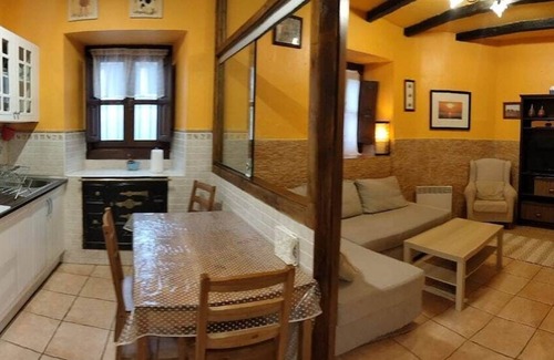 Santa Eulalia Cottage | 701A La Casina Roja - Cabranes