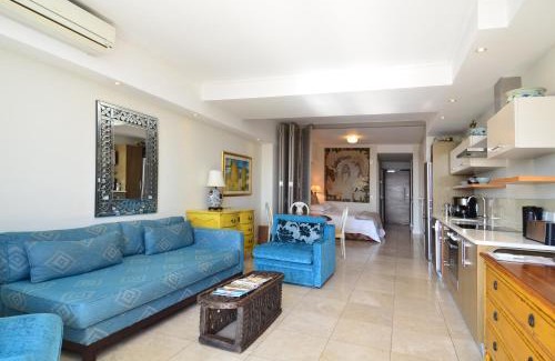 Victoria and Alfred Waterfront Apartment | 702 Canal Quays