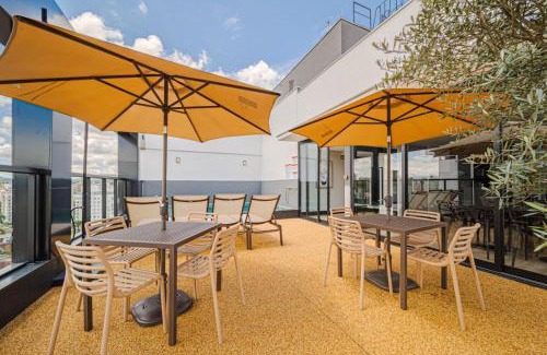 Anita Garibaldi Apartment | 702Mi Elegância e carinho em um só lugar