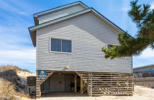 South Nags Head House | 7045 - Love Pocean