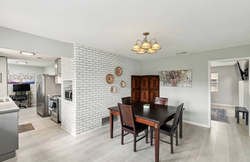 Richardson Apartment | 707 Gaylewood Dr New1 Richard