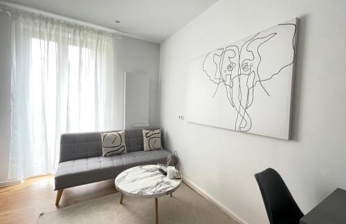 Ricklingen Apartment | 70qm - 3 rooms - free parking - city - MalliBase Apartments