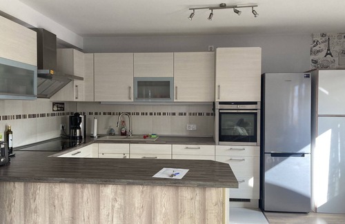 Region Hannover District Condo | 70sqm apartment with large eat-in kitchen & terrace near Steinhuder Meer.